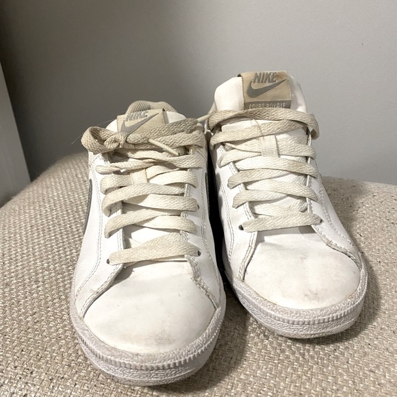 Nike Sneakers US 5.5 - Picture 2 of 2